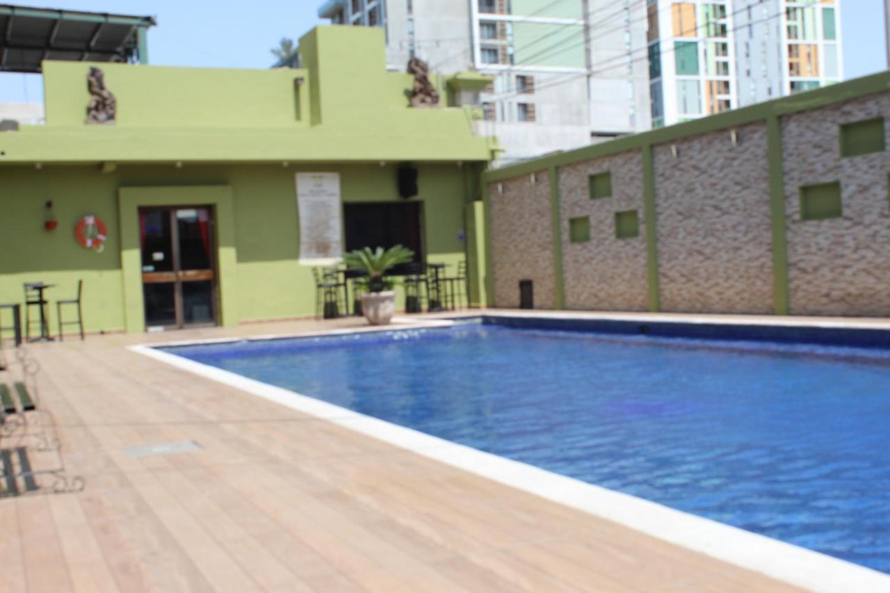 Hotel Grand Reyes Monterrey Exterior foto